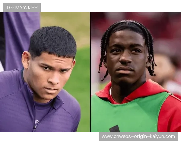 曼联青训生获首秀,球迷期待新血回流 曼联青训生获首秀,球迷期待新血回流